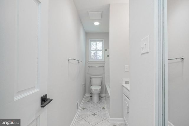 3 ALBERTS AVE, Sicklerville, NJ 08081