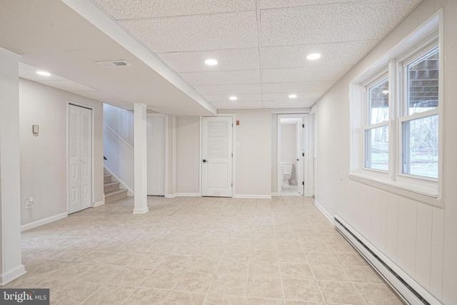 3 ALBERTS AVE, Sicklerville, NJ 08081