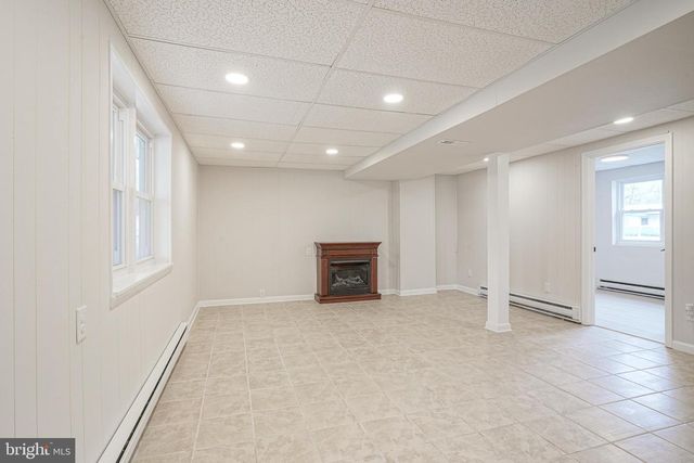 3 ALBERTS AVE, Sicklerville, NJ 08081