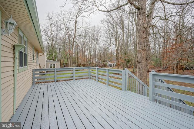 3 ALBERTS AVE, Sicklerville, NJ 08081