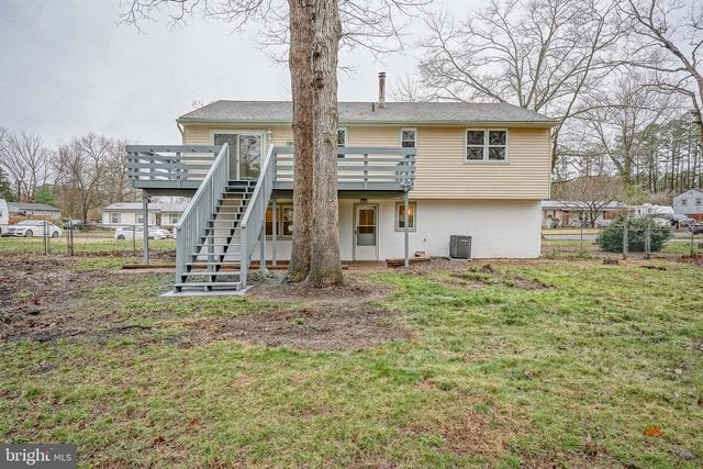 3 ALBERTS AVE, Sicklerville, NJ 08081