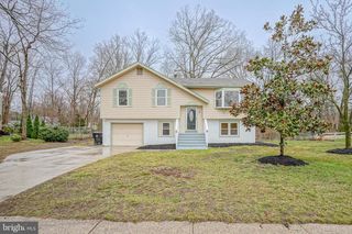 3 ALBERTS AVE, Sicklerville, NJ 08081