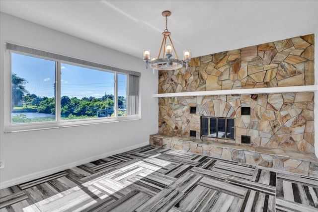 795 S ELLICOTT CIRCLE, Port Charlotte, FL 33952