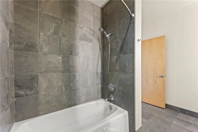 1100 S Hope 1704, Los Angeles, CA 90015