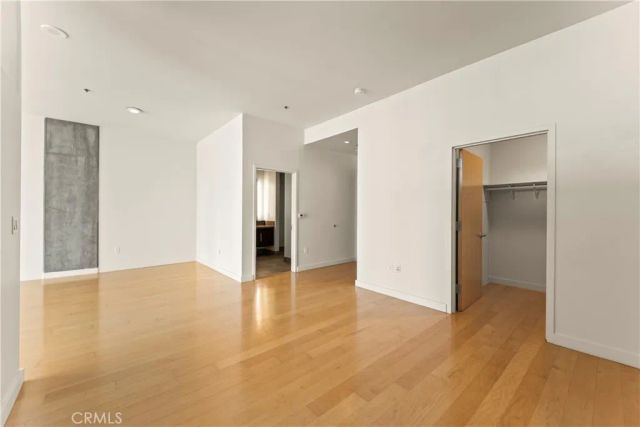 1100 S Hope 1704, Los Angeles, CA 90015