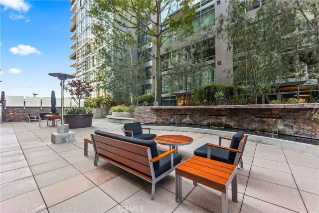 1100 S Hope 1704, Los Angeles, CA 90015