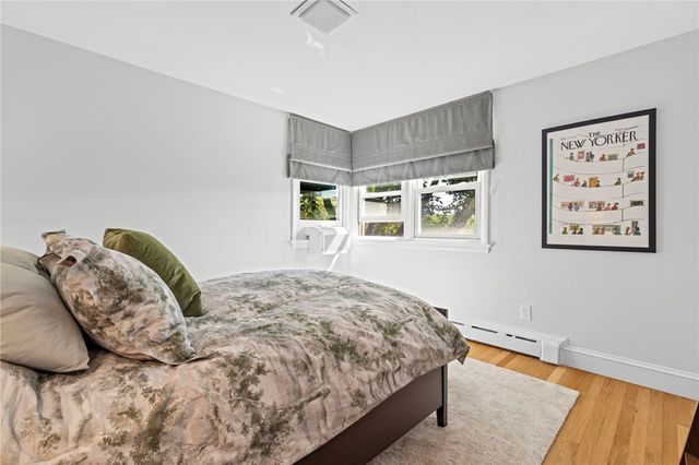331 Third Beach Road, Middletown, RI 02842