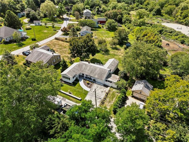 331 Third Beach Road, Middletown, RI 02842