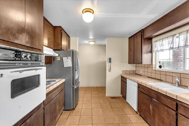 19374 Bonanza King Drive, Cottonwood, CA 96022