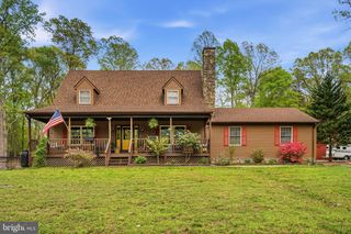 15598 DICKINSONS CORNER DR, King George, VA 22485