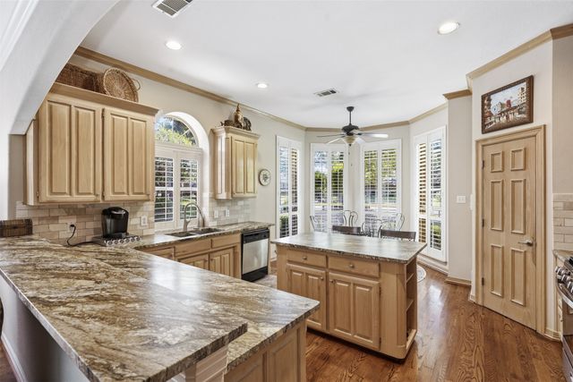6009 Wallace Meadows Court, Arlington, TX 76001