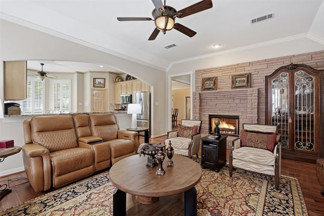 6009 Wallace Meadows Court, Arlington, TX 76001