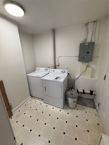 3220 Cornell Street, Des Moines, IA 50313