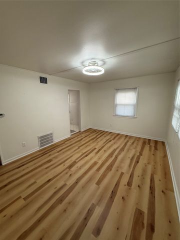 3220 Cornell Street, Des Moines, IA 50313