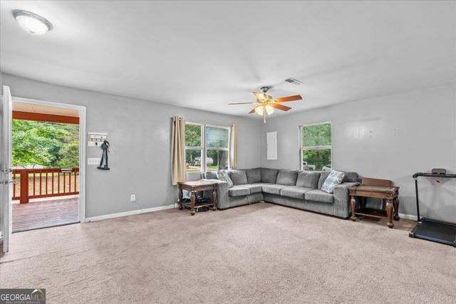 5552 Smithfield Road, Bowdon, GA 30108