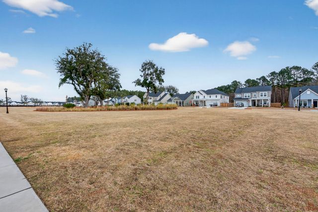 1014 Shore Lap Street, Summerville, SC 29485