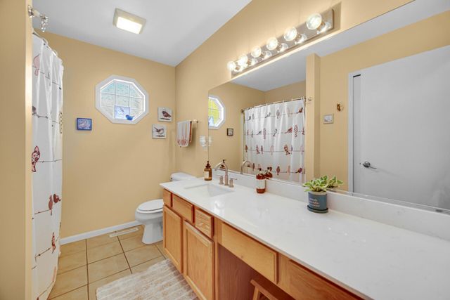 2342 Westwood Lane, Chesterton, IN 46304