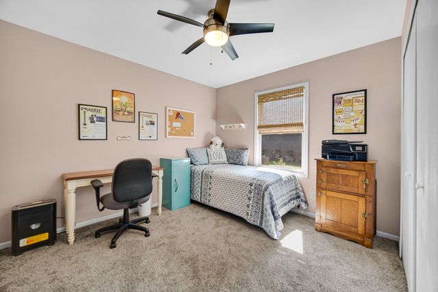 2342 Westwood Lane, Chesterton, IN 46304