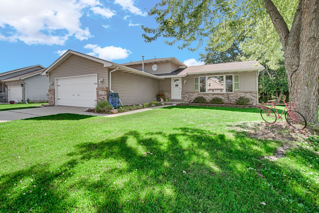 2342 Westwood Lane, Chesterton, IN 46304