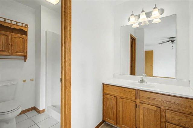 1816 Doris Road, Lake Holiday, IL 60548