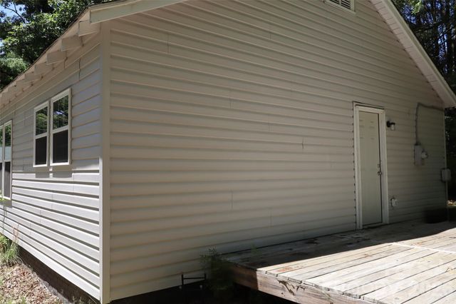 305 E Division Avenue, Salisbury, NC 28144