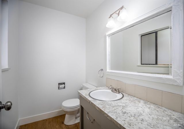 105 N Stinson, Nampa, ID 83651
