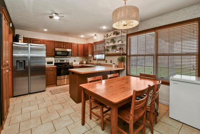 2605 W Garton Road, Ozark, MO 65721