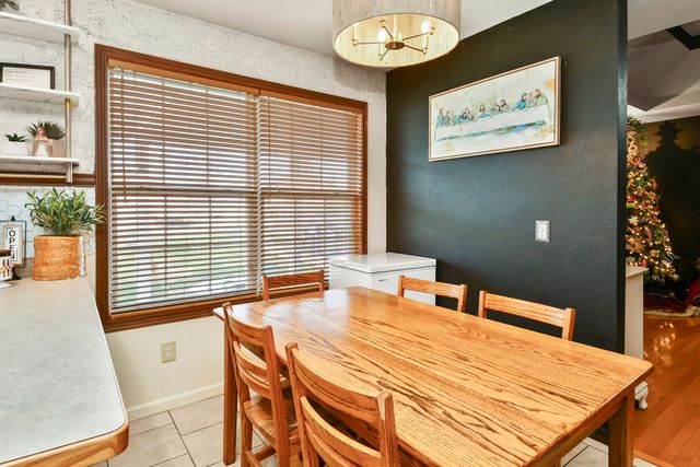 2605 W Garton Road, Ozark, MO 65721