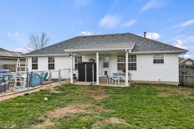 2605 W Garton Road, Ozark, MO 65721