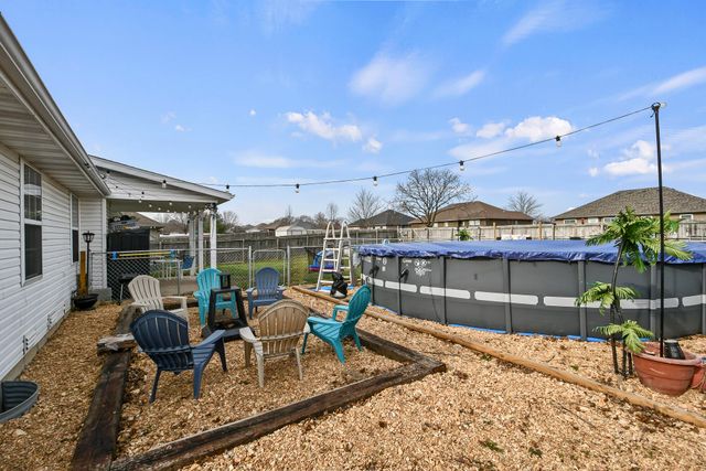 2605 W Garton Road, Ozark, MO 65721