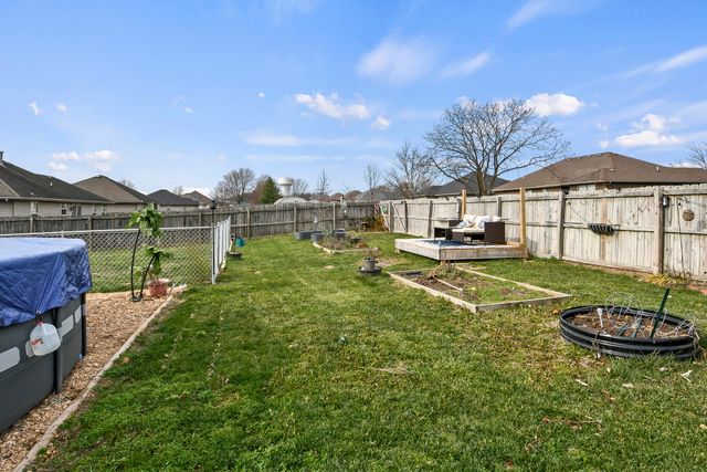 2605 W Garton Road, Ozark, MO 65721