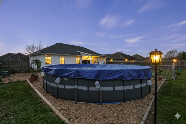 2605 W Garton Road, Ozark, MO 65721