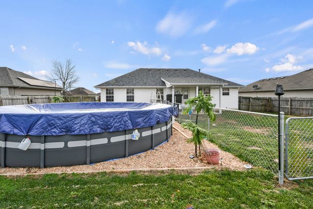 2605 W Garton Road, Ozark, MO 65721