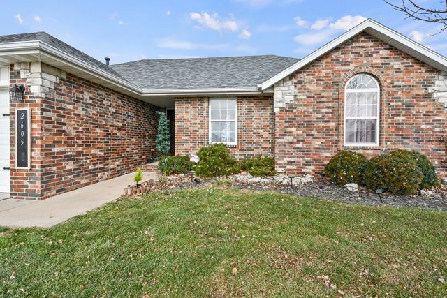 2605 W Garton Road, Ozark, MO 65721