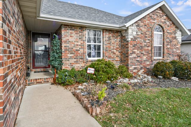 2605 W Garton Road, Ozark, MO 65721