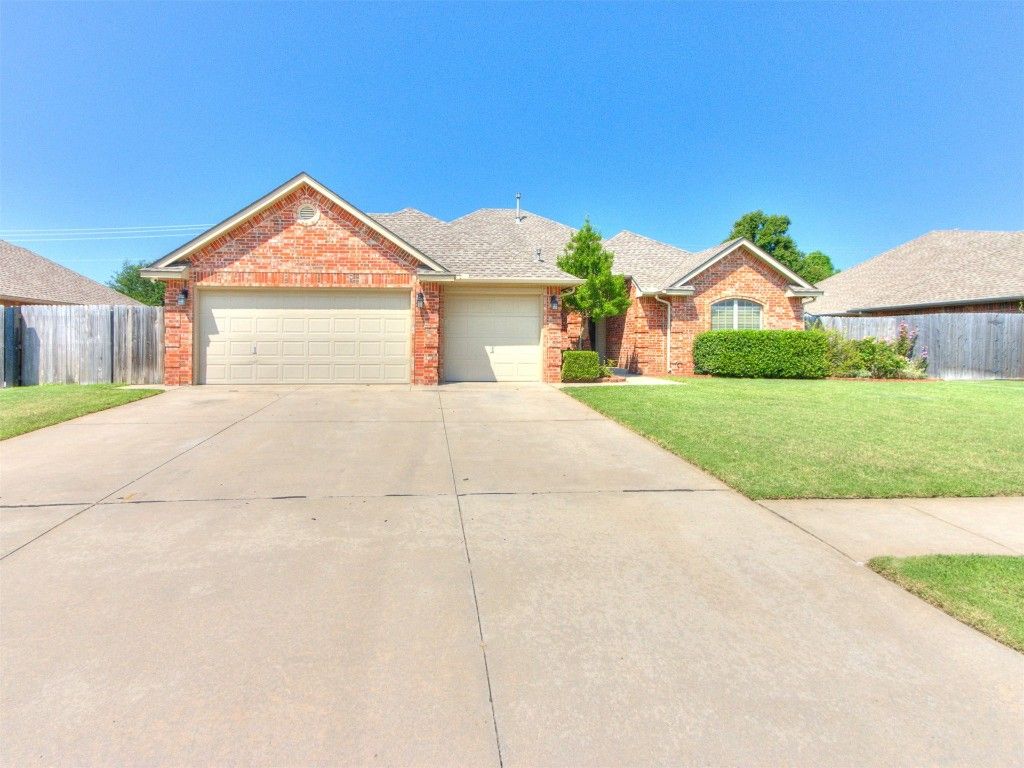 3205 Birch Drive, Moore, OK 73170