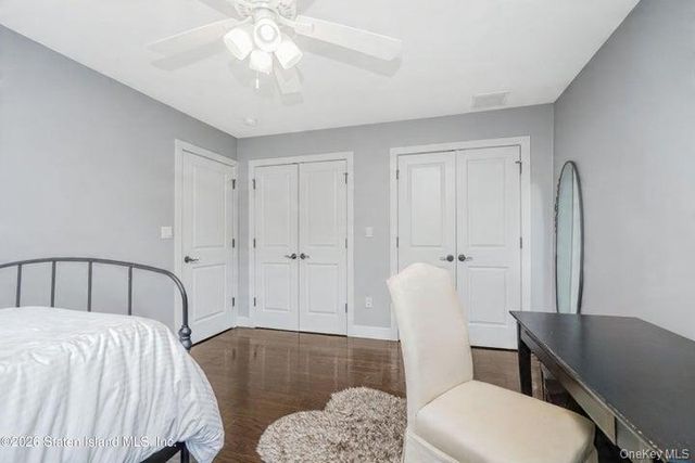 100 Hull Ave, Staten Island, NY 10306
