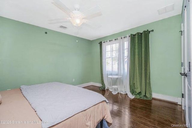 100 Hull Ave, Staten Island, NY 10306