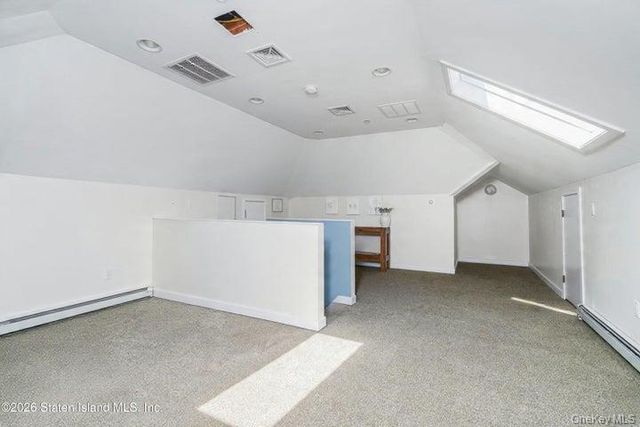 100 Hull Ave, Staten Island, NY 10306