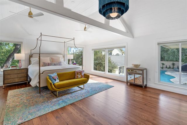 1411 W 10th ST, Austin, TX 78703