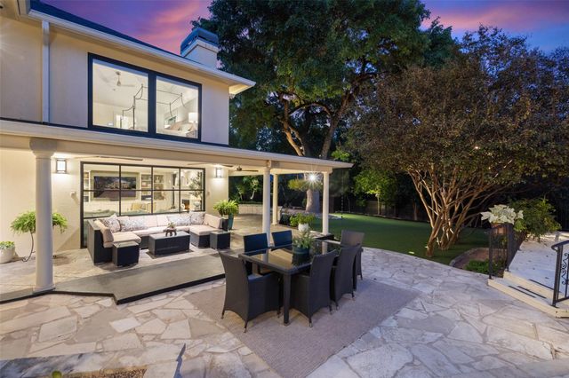 1411 W 10th ST, Austin, TX 78703