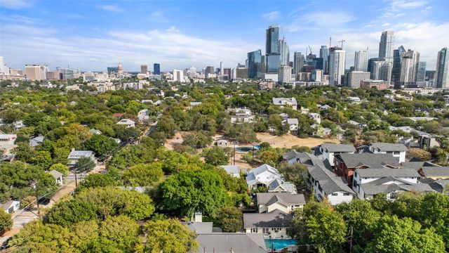 1411 W 10th ST, Austin, TX 78703