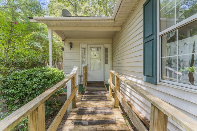 3603 Walkers Ferry Lane, Johns Island, SC 29455