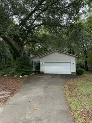 3603 Walkers Ferry Lane, Johns Island, SC 29455