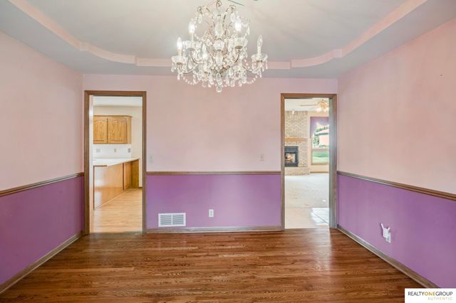 21716 Greenlawn Road, Omaha, NE 68022