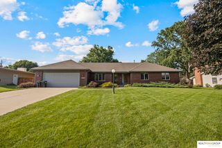 21716 Greenlawn Road, Omaha, NE 68022