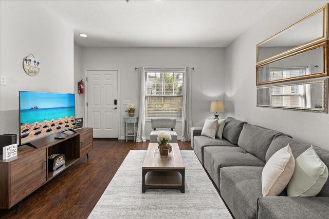 5356 DIPLOMAT COURT 107, Kissimmee, FL 34746