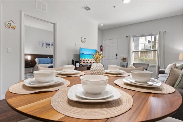 5356 DIPLOMAT COURT 107, Kissimmee, FL 34746