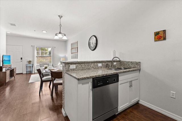 5356 DIPLOMAT COURT 107, Kissimmee, FL 34746