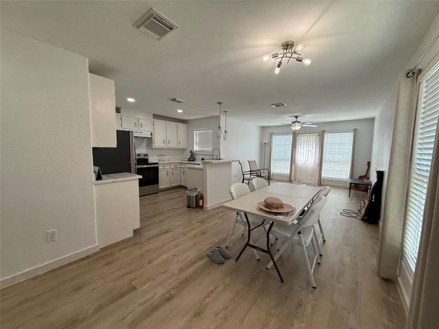 3114 Bolt Street, Houston, TX 77051